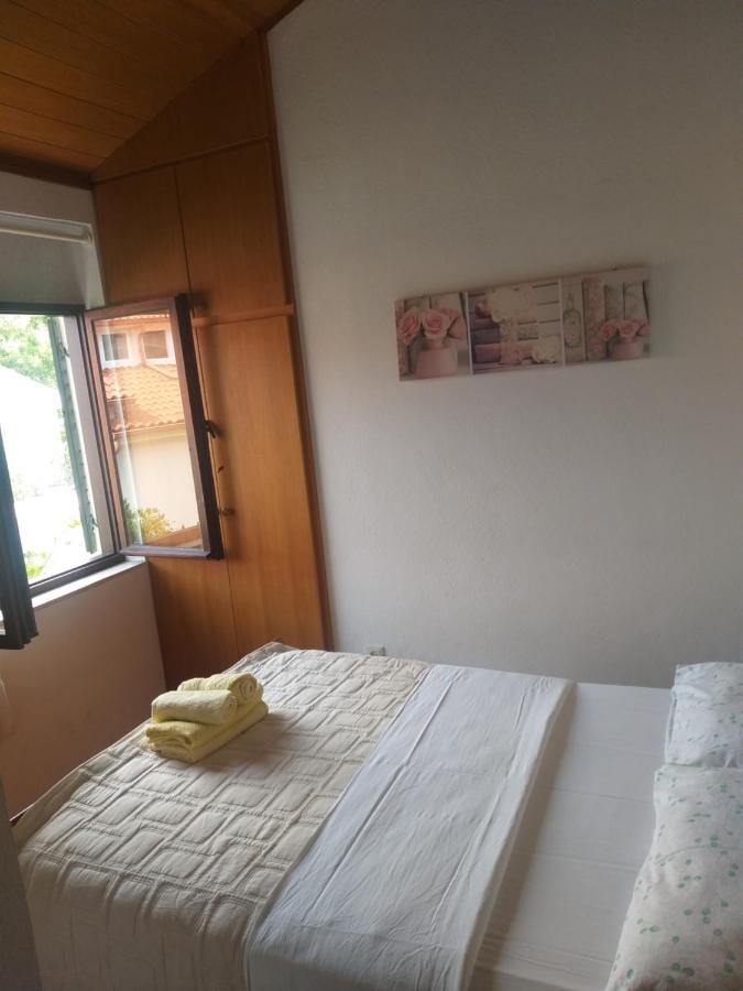 Direkt Na Moru - Bungalov Apartment Sibenik Bagian luar foto